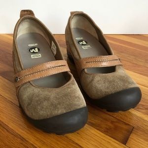 *RE-POSH* Merrell Plaza Bandeau (Sz 10 feel 10.5)